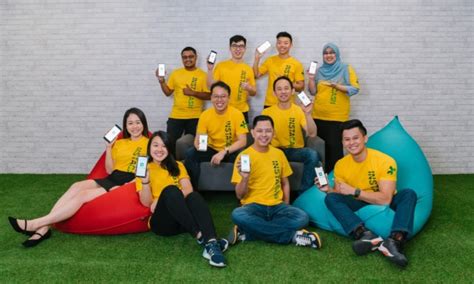 compasis|CompAsia: Startup Selling Secondhand Smartphone Devices Across SEA.